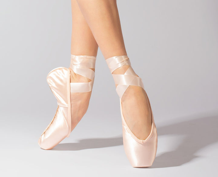 Pointe Shoes – Ballet Basics