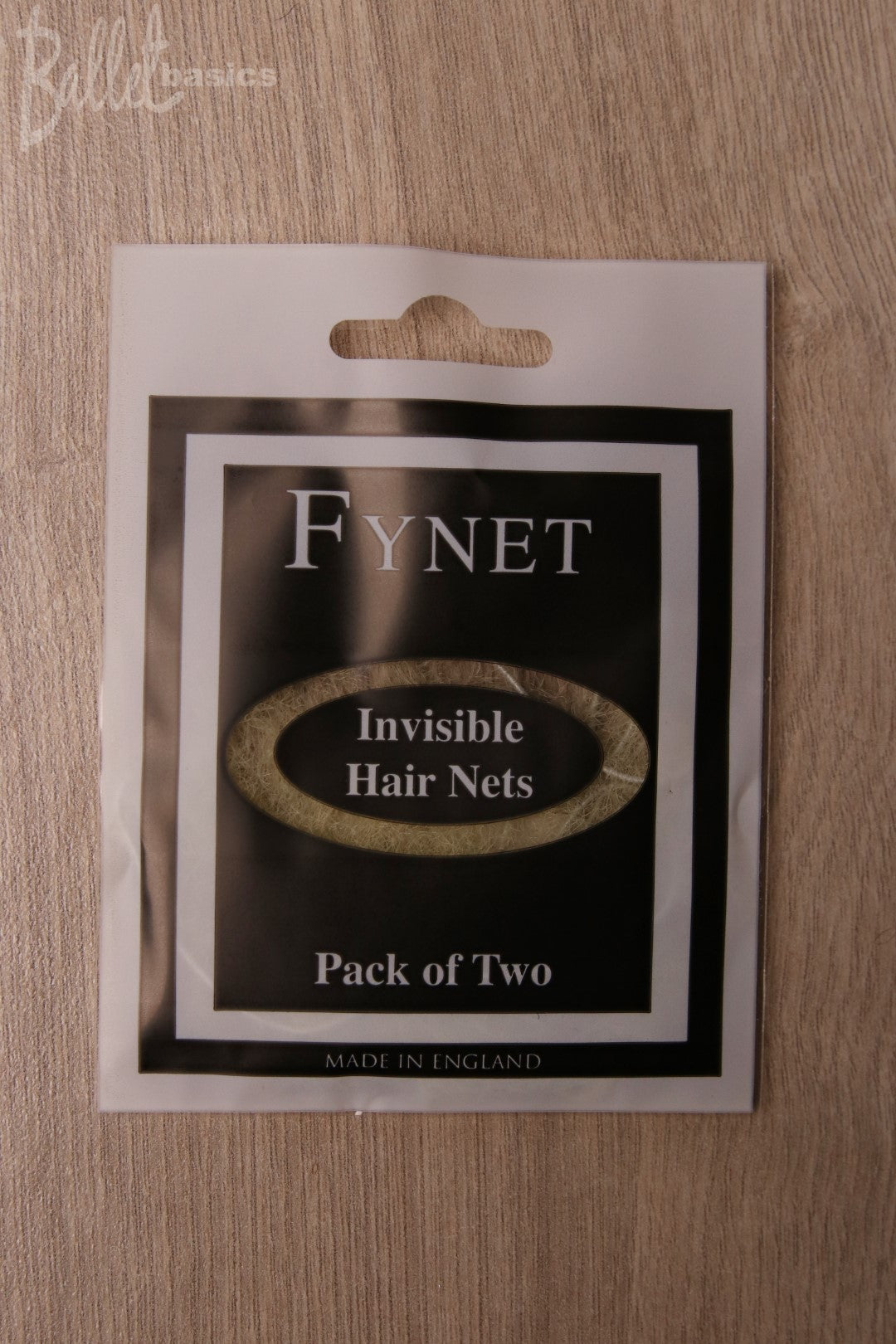 Invisible hair net in blonde for perfect hair buns