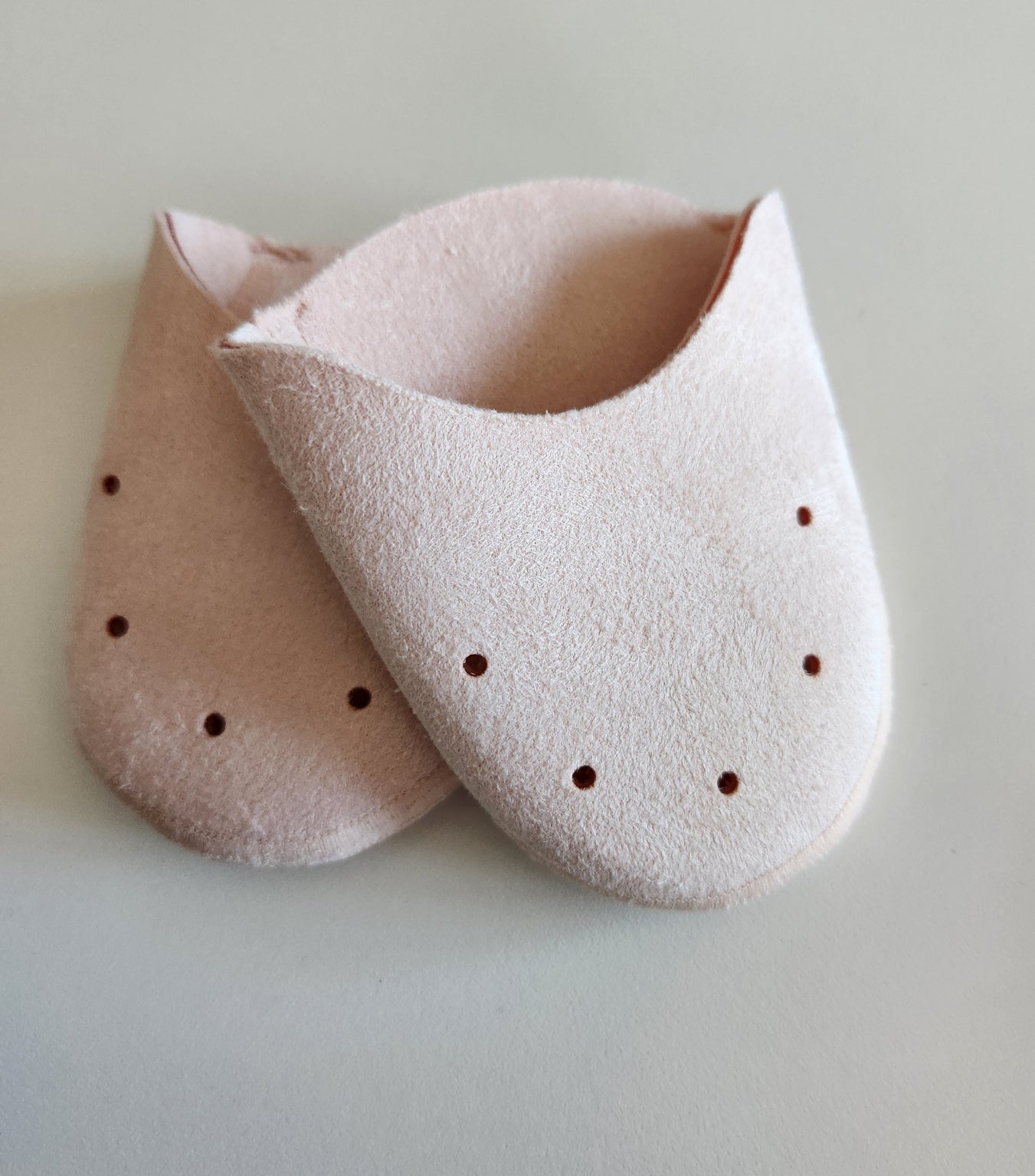 Sansha gel  and microfibre  toe caps